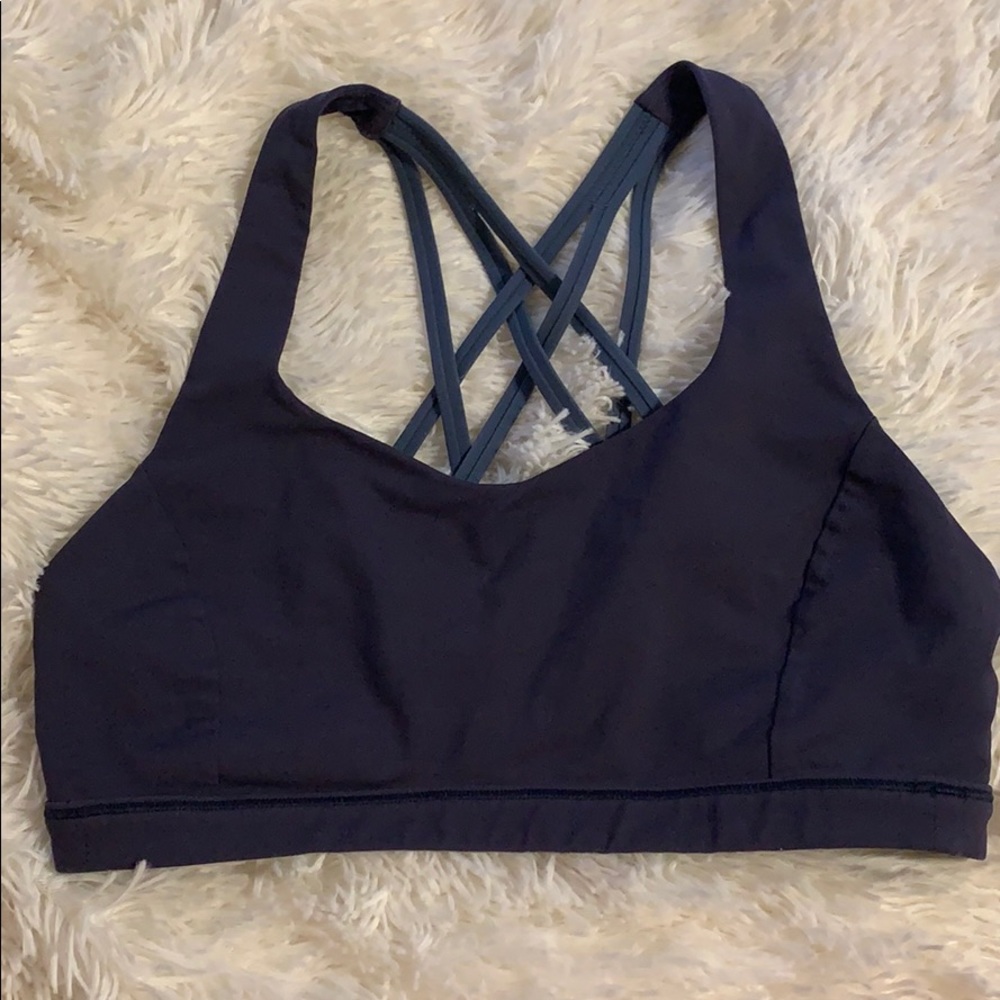 Lululemon Free to be Serene Bra